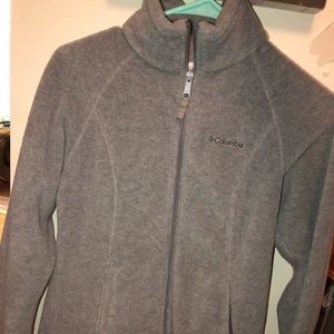 Barely worn grey Columbia zip up
